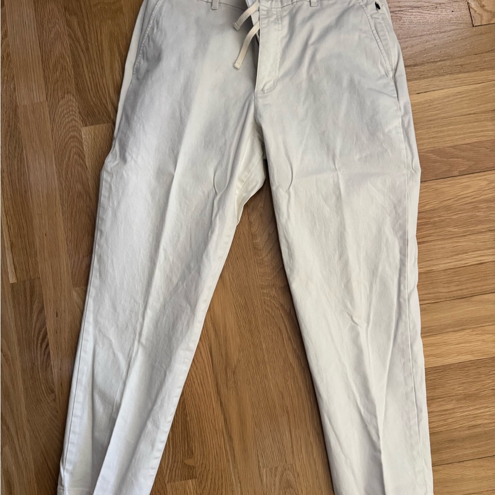 Simple Men's Cream Chinos
